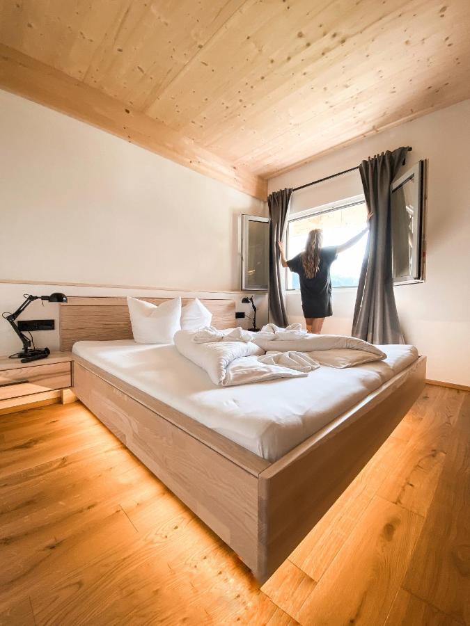 Haus Am Schihang Lermoos Exteriör bild