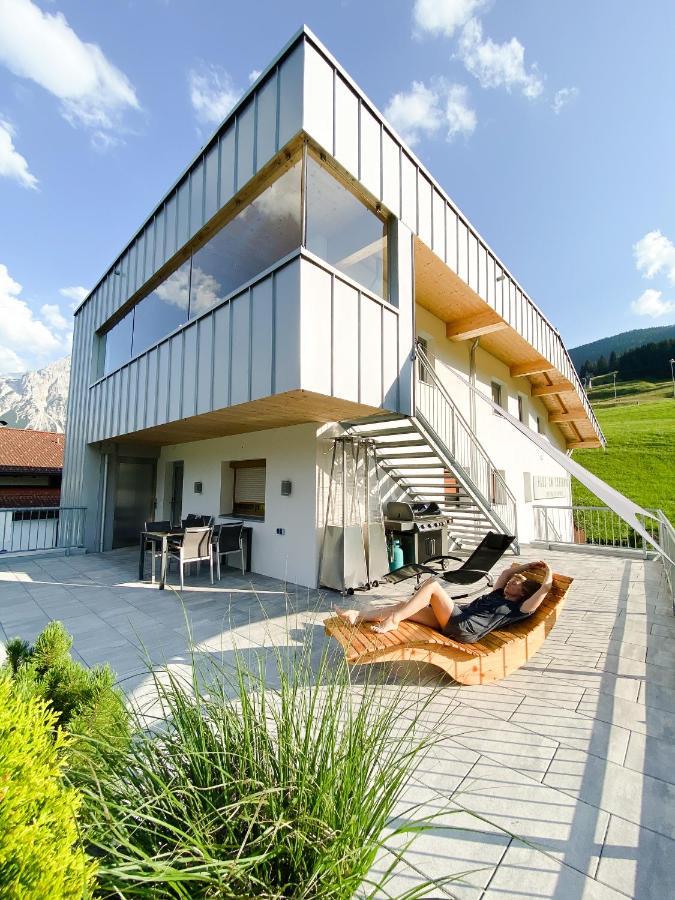 Haus Am Schihang Lermoos Exteriör bild