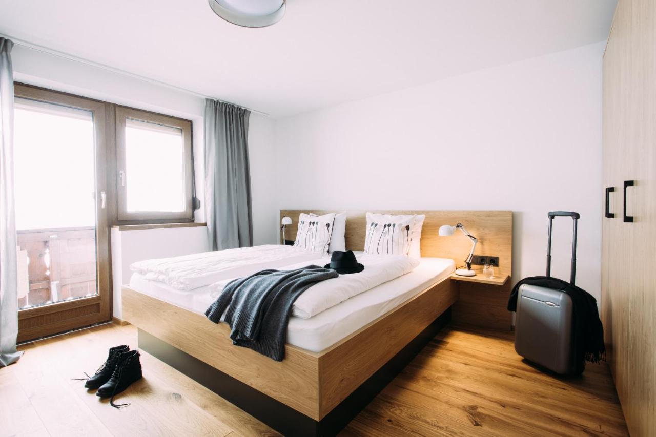Haus Am Schihang Lermoos Exteriör bild